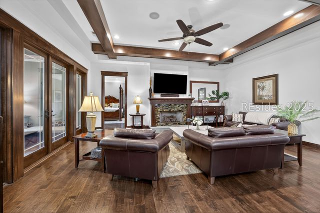 7 Normandy Cir, Bluffton, SC 29910