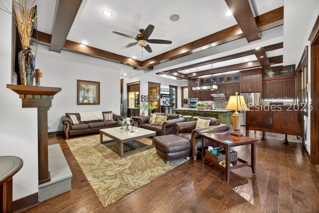 7 Normandy Cir, Bluffton, SC 29910