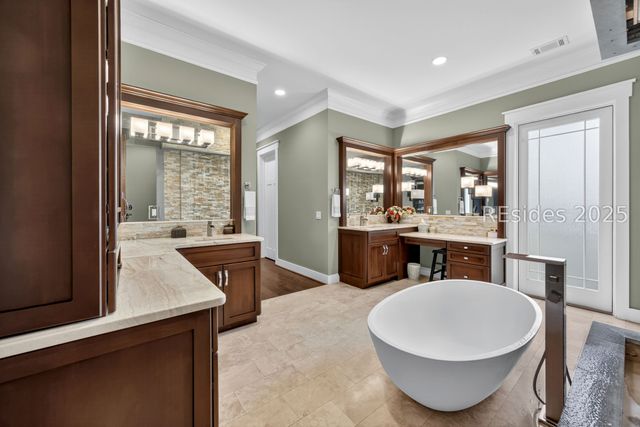 7 Normandy Cir, Bluffton, SC 29910