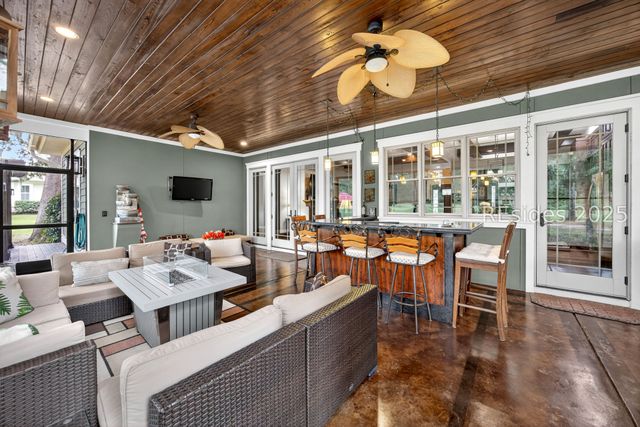 7 Normandy Cir, Bluffton, SC 29910