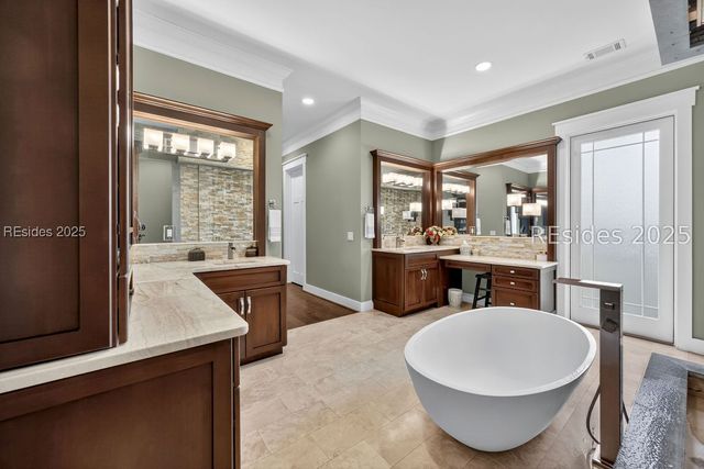 7 Normandy Cir, Bluffton, SC 29910