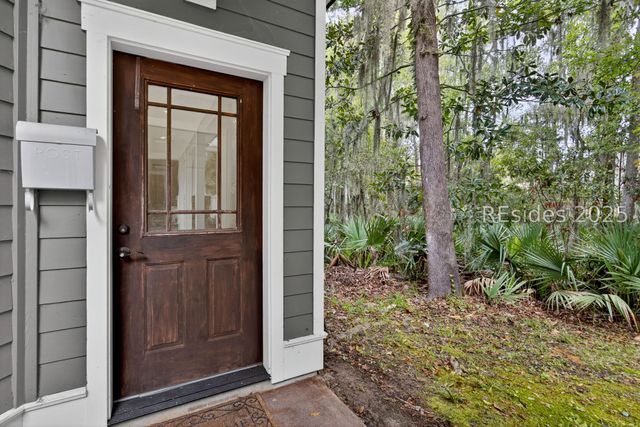 7 Normandy Cir, Bluffton, SC 29910