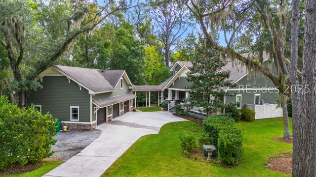 7 Normandy Cir, Bluffton, SC 29910