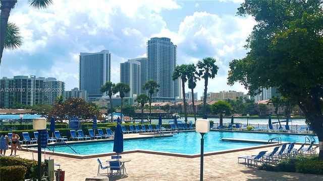 2500 Parkview Drive 1705, Hallandale Beach, FL 33009