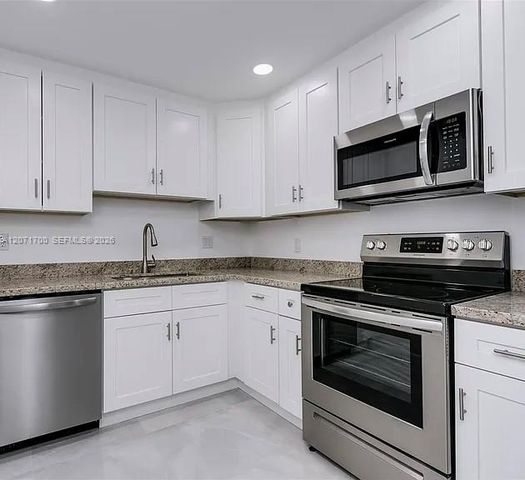 2500 Parkview Drive 1705, Hallandale Beach, FL 33009