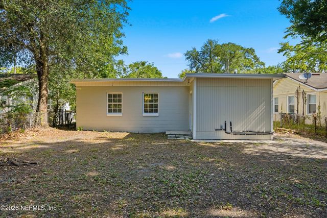 3248 MYRA Street, Jacksonville, FL 32205