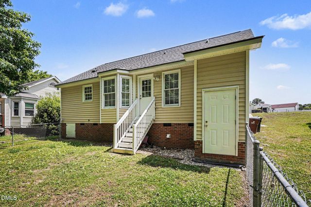 1112 Holly Pointe Drive, Wendell, NC 27591