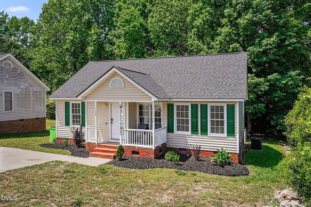 1112 Holly Pointe Drive, Wendell, NC 27591