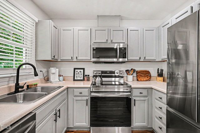 1112 Holly Pointe Drive, Wendell, NC 27591