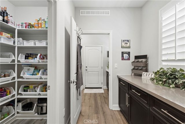 45642 Faxon, Temecula, CA 92592