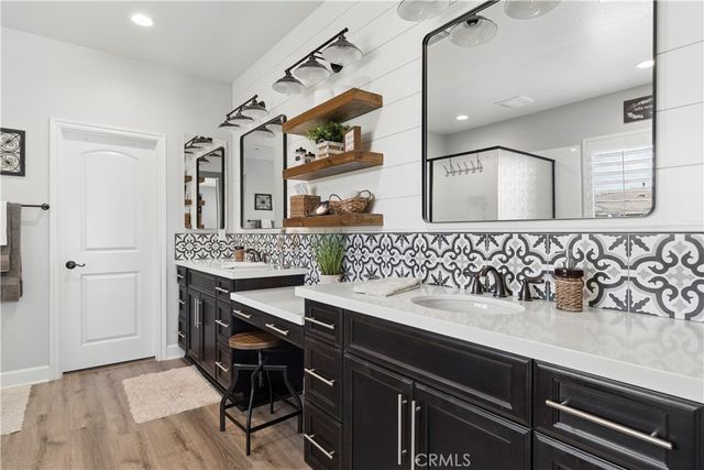 45642 Faxon, Temecula, CA 92592