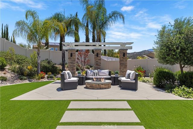 45642 Faxon, Temecula, CA 92592