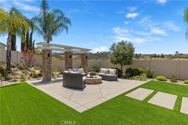 45642 Faxon, Temecula, CA 92592