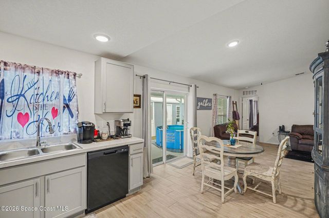 3211 Halden Avenue SE, Palm Bay, FL 32909