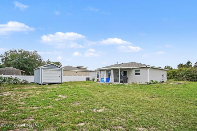 3211 Halden Avenue SE, Palm Bay, FL 32909