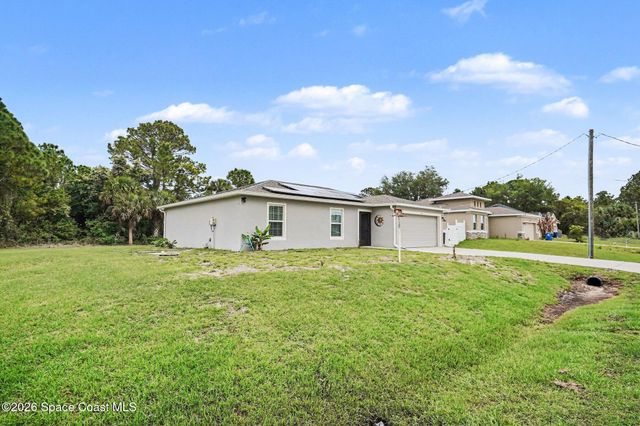3211 Halden Avenue SE, Palm Bay, FL 32909