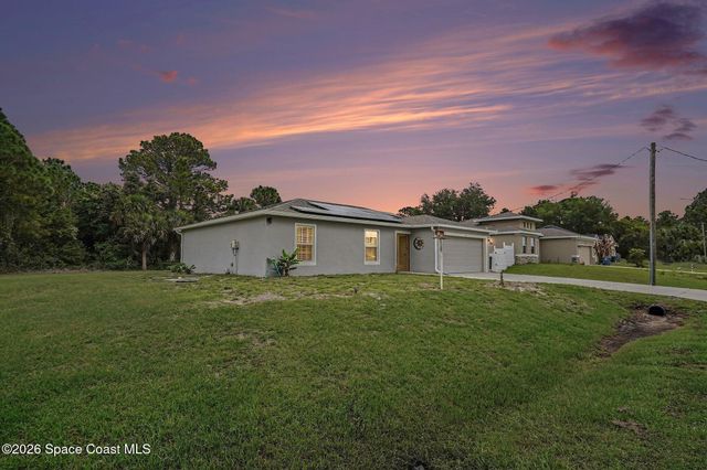 3211 Halden Avenue SE, Palm Bay, FL 32909