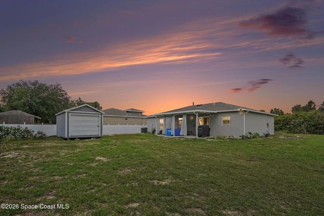 3211 Halden Avenue SE, Palm Bay, FL 32909