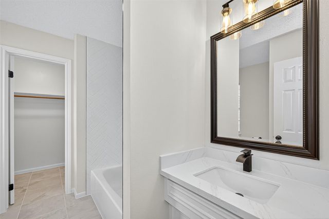 19502 Enchanted Oaks Drive, Spring, TX 77388