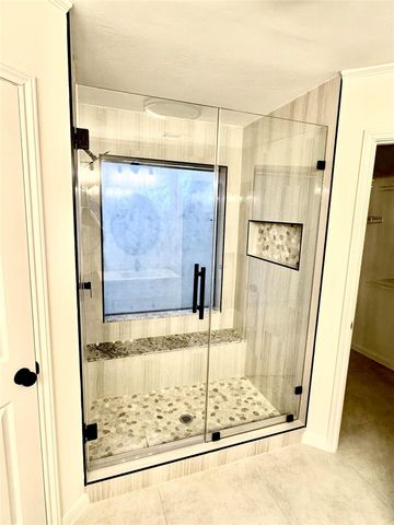 19502 Enchanted Oaks Drive, Spring, TX 77388