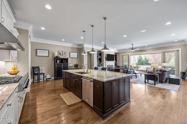 352 Rolling Meadows Lane, Chapel Hill, NC 27517