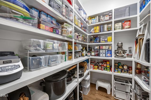 352 Rolling Meadows Lane, Chapel Hill, NC 27517