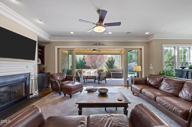 352 Rolling Meadows Lane, Chapel Hill, NC 27517