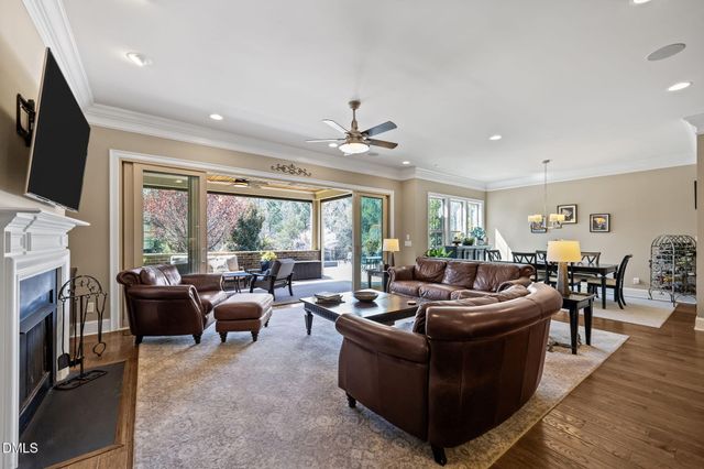 352 Rolling Meadows Lane, Chapel Hill, NC 27517