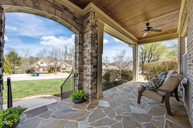 352 Rolling Meadows Lane, Chapel Hill, NC 27517