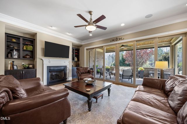 352 Rolling Meadows Lane, Chapel Hill, NC 27517