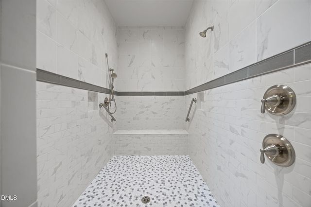 352 Rolling Meadows Lane, Chapel Hill, NC 27517