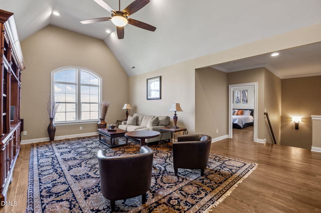 352 Rolling Meadows Lane, Chapel Hill, NC 27517