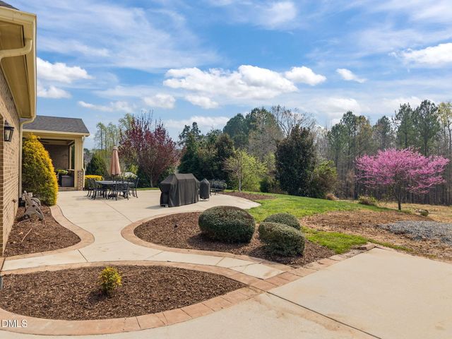 352 Rolling Meadows Lane, Chapel Hill, NC 27517