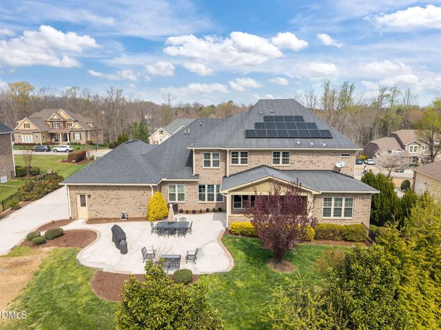 352 Rolling Meadows Lane, Chapel Hill, NC 27517