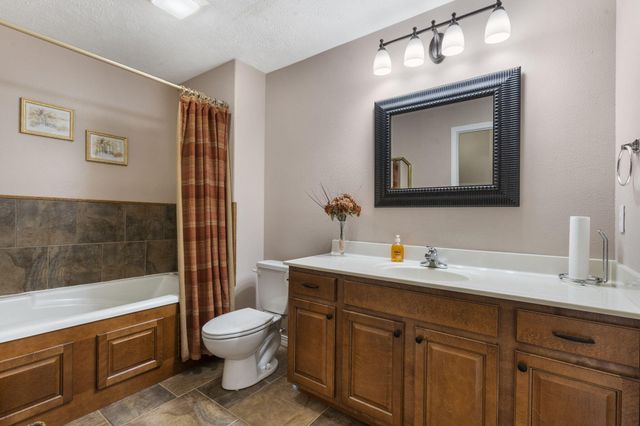 3443 W Hestand Street, Springfield, MO 65803