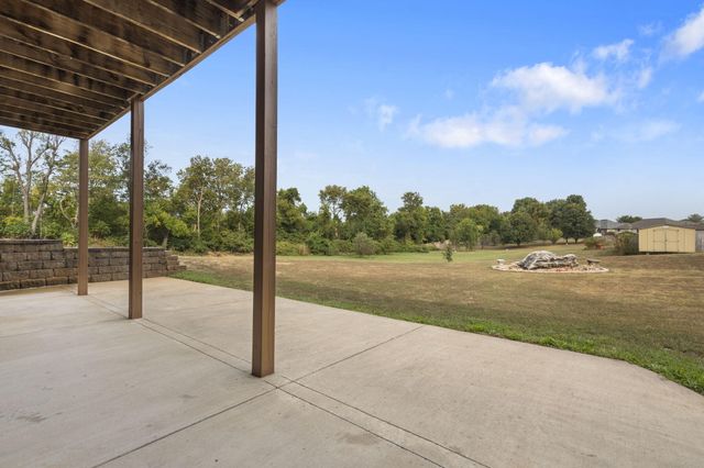 3443 W Hestand Street, Springfield, MO 65803