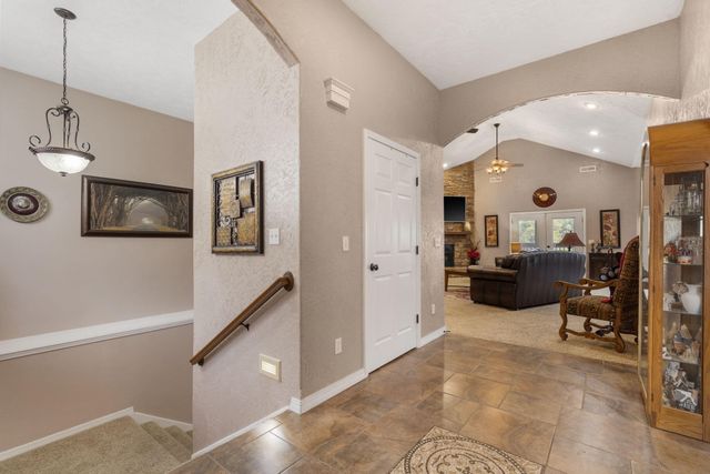 3443 W Hestand Street, Springfield, MO 65803