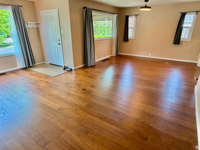 2742 S BEVERLY ST, Salt Lake City, UT 84106