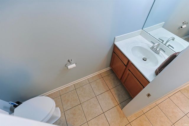 29553 Lakefield Court, Elkhart, IN 46514