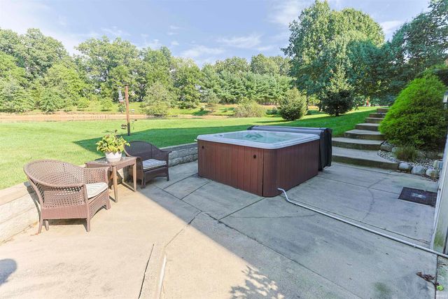 29553 Lakefield Court, Elkhart, IN 46514