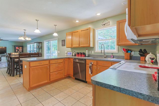 29553 Lakefield Court, Elkhart, IN 46514