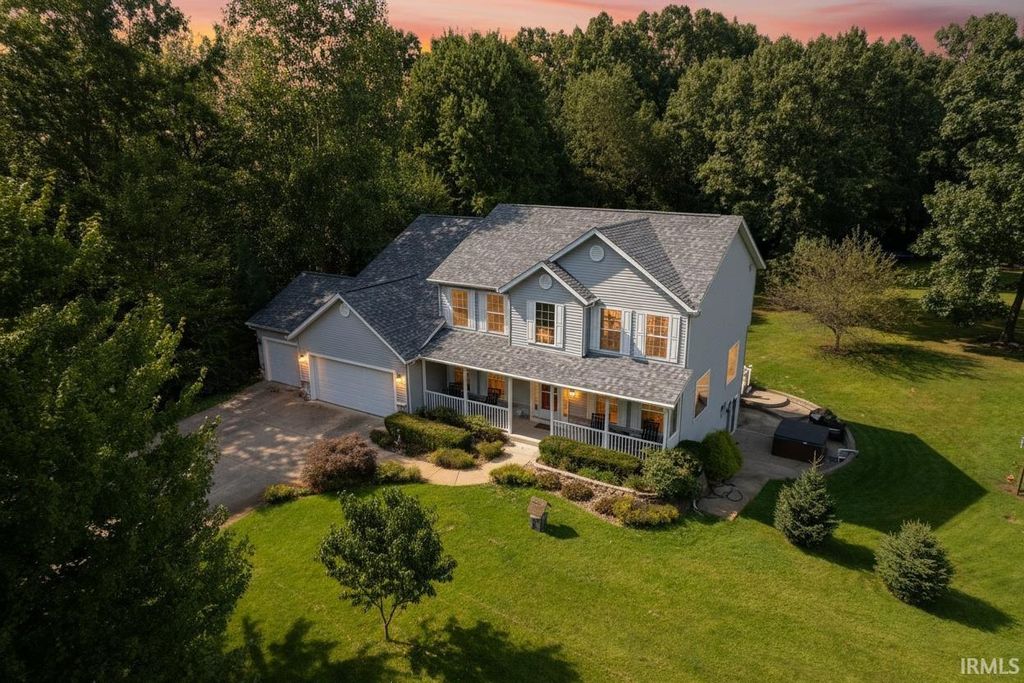 29553 Lakefield Court, Elkhart, IN 46514