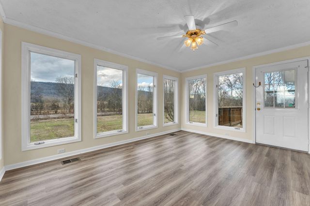 305 Medlin Pike, Evensville, TN 37332