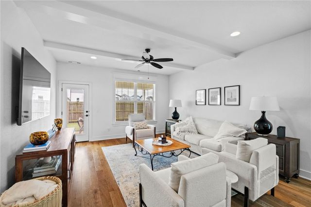 1712 W Broadway Place, Rogers, AR 72758