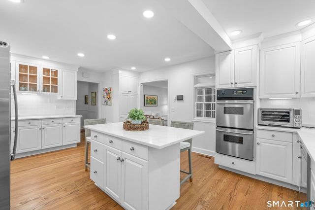 46 Fernwood Drive, Stamford, CT 06903