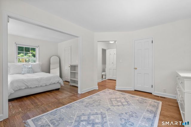 46 Fernwood Drive, Stamford, CT 06903