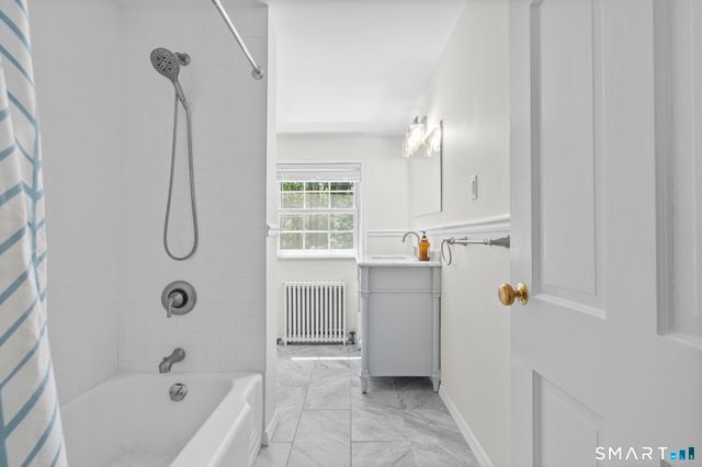46 Fernwood Drive, Stamford, CT 06903