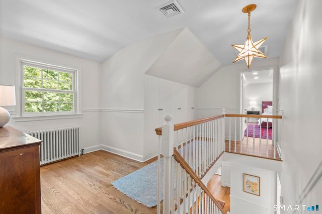 46 Fernwood Drive, Stamford, CT 06903