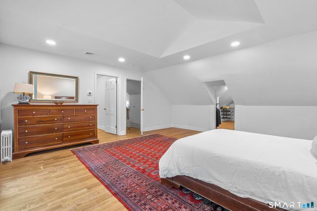46 Fernwood Drive, Stamford, CT 06903