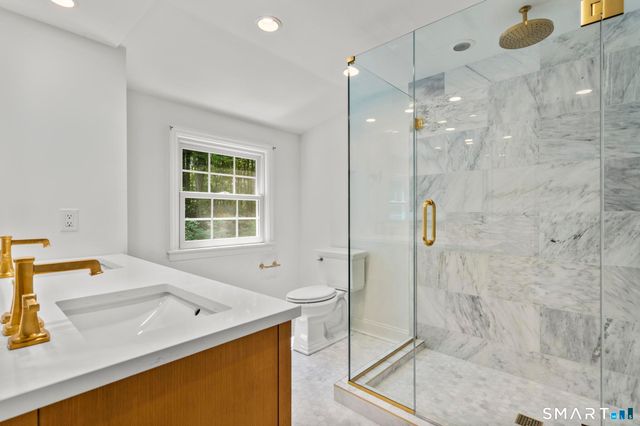 46 Fernwood Drive, Stamford, CT 06903